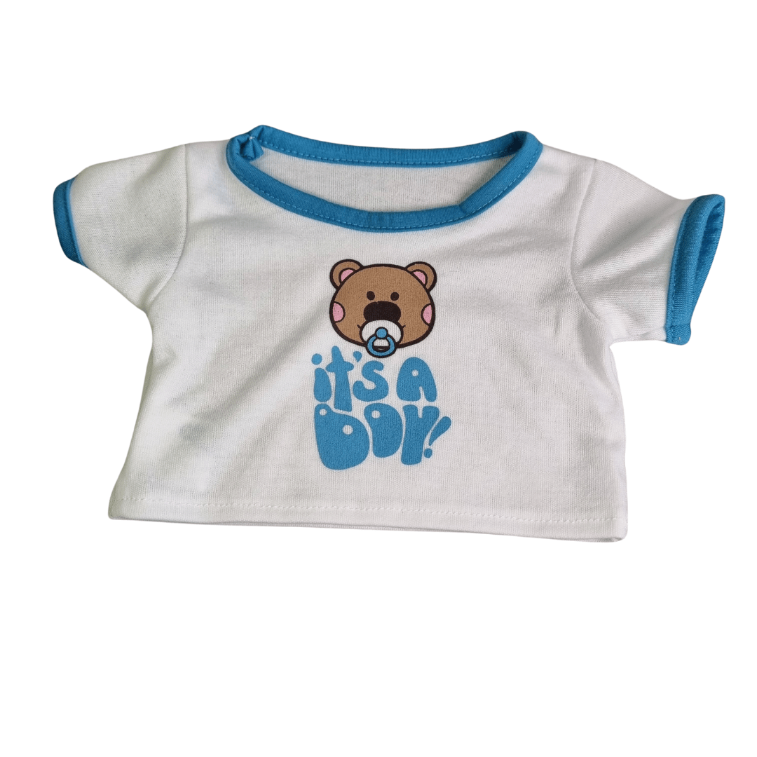 Knuffelbeer met "It's a Boy" T-shirt - Make a bearKnuffelbeer met "It's a Boy" T-shirt